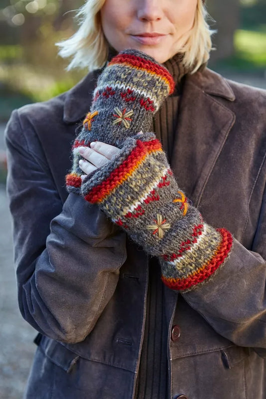 Little Hampton Wrist Warmer in Bark by Pachamama